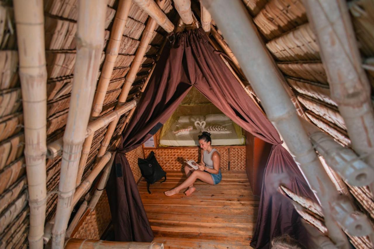 Mad Monkey Hostel Nacpan Beach (Adults Only) El Nido Exterior foto