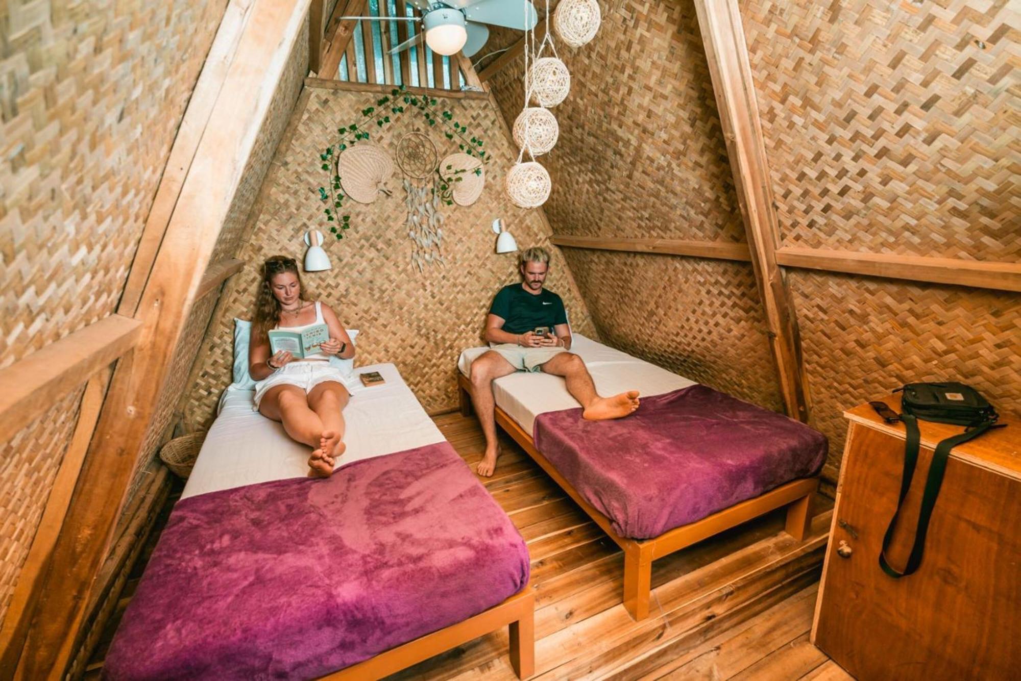 Mad Monkey Hostel Nacpan Beach (Adults Only) El Nido Exterior foto