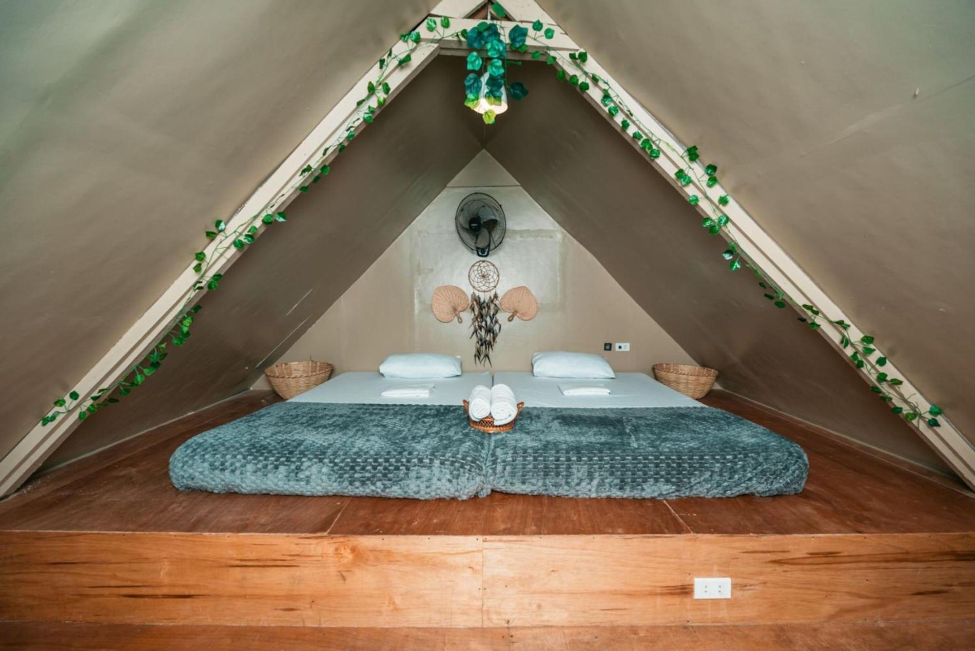 Mad Monkey Hostel Nacpan Beach (Adults Only) El Nido Exterior foto